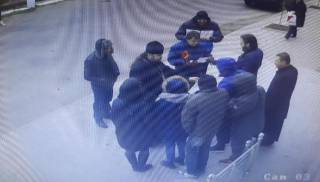 В Бердянске УПЦ пикетировали «сторонники автокефалии», не разумеющие, что они делают