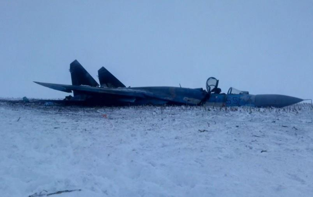 Крушение Су-27 под Житомиром: фото с места ЧП