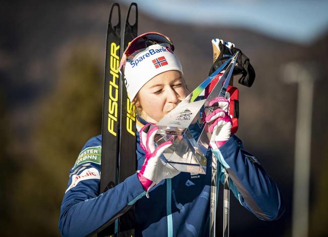 Норвежка Эстберг выиграла лыжную многодневку «Тур де Ски»