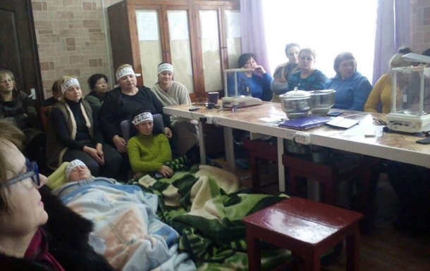 Представители ОБСЕ посетили голодающих сотрудниц шахты на Донбассе